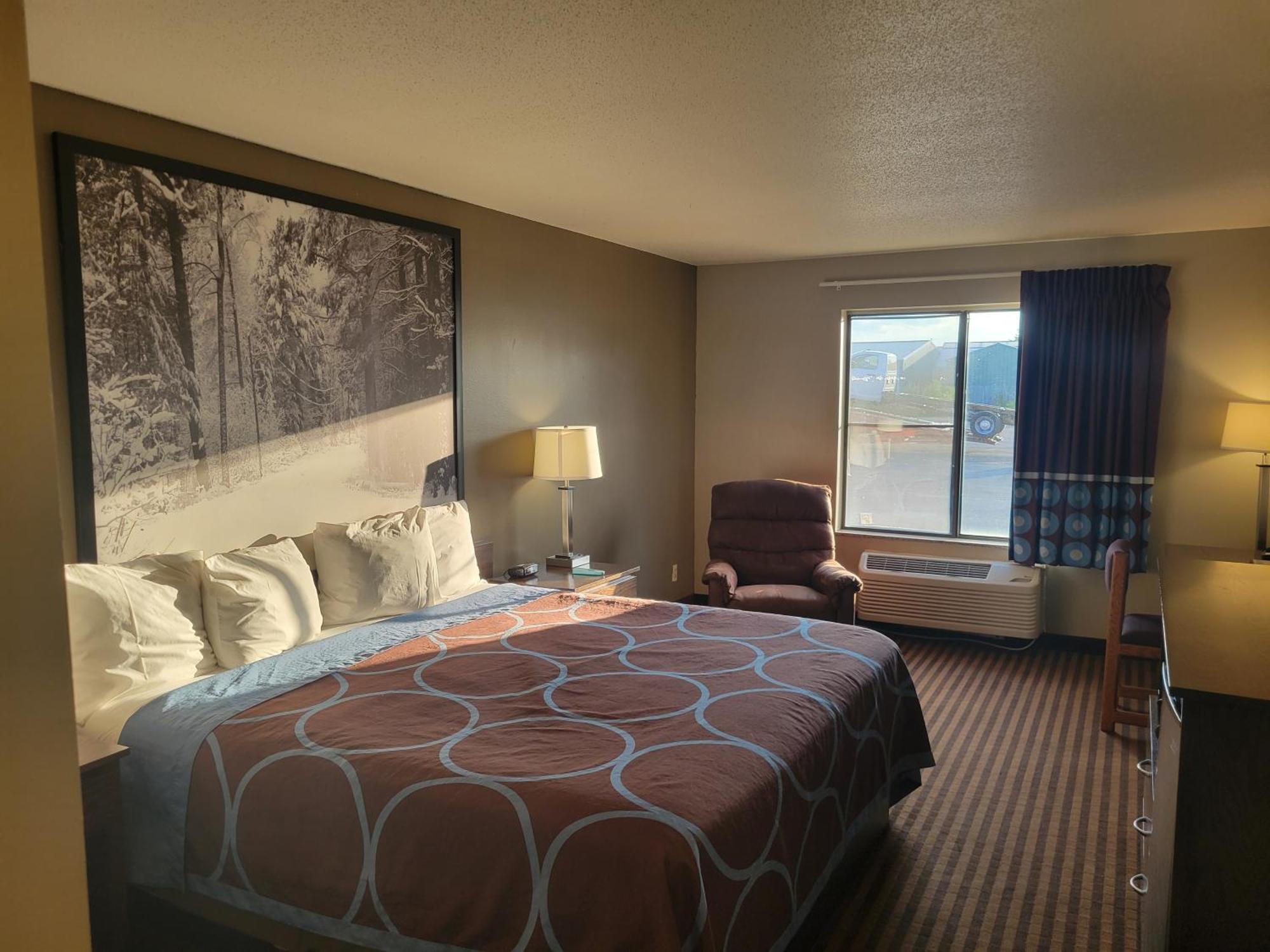 Super 8 By Wyndham Portage Motel Exterior photo